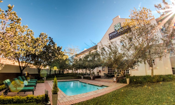 Rustenburg Hotel | Road Lodge Rustenburg