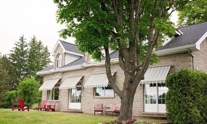Sharbot Lake Bed & Breakfast | Rock Hill Bed & Breakfast