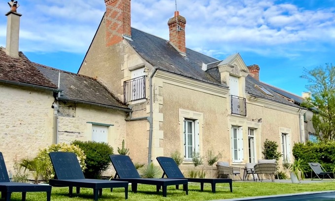 Tavant House | Rock the Villa