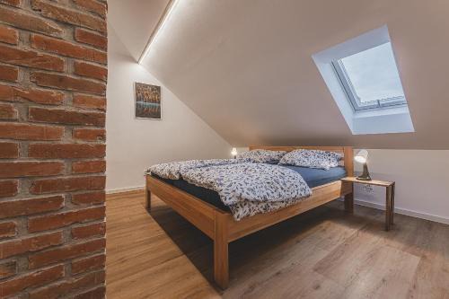Hradec Kralove Apartment | Rodinný apartmán se zahradou a vířivkou