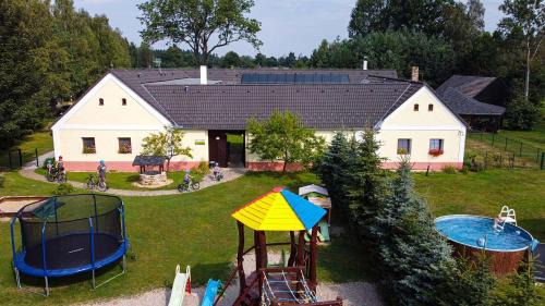 Dvory nad Luznici House | Rodinný penzion Bavlnka