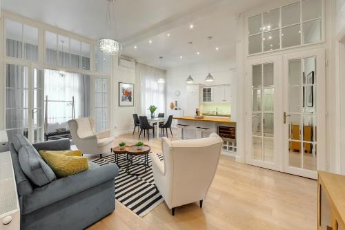 Szeged Apartment | Romantic riverview Bestern