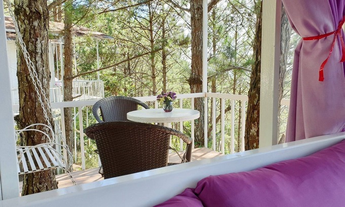 Da Lat House | Romantic Treehouse Queen Bed, Balcony