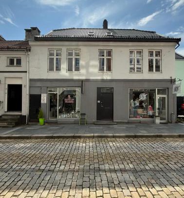 Engen Apartment | Romslig leilighet midt i Bergen sentrum - komfort med kvalitetsenger og dyner