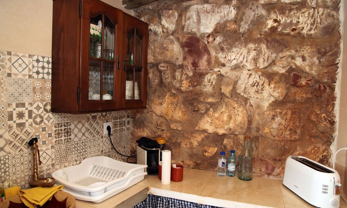 Sao Bartolomeu de Messines Apartment | Room in a new house with Balcony in the central area of the village