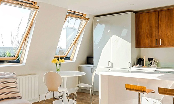 Westbourne Apartment | Rooftop eyrie in heart of vibrant Notting Hill