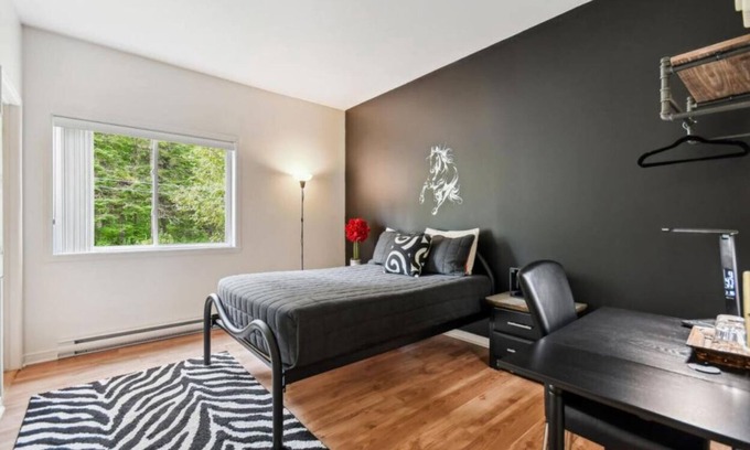 Saint Donat Bed & Breakfast | Room 5: The Equine