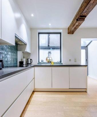 Ghent House | Room in modern house