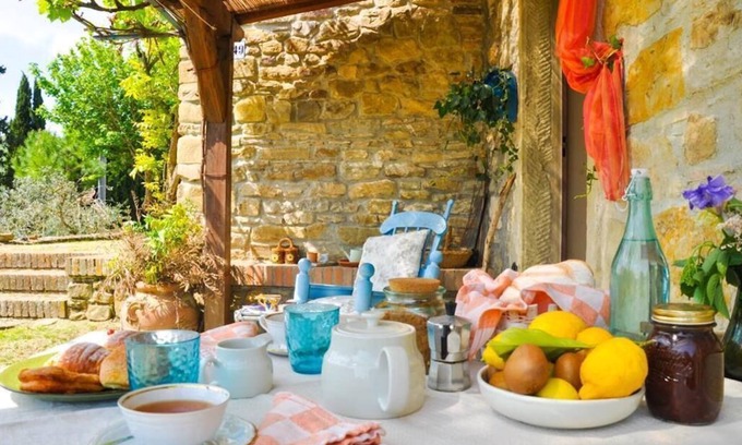 Tortigliano Bed & Breakfast | Room with a view in Anghiari in Tuscany