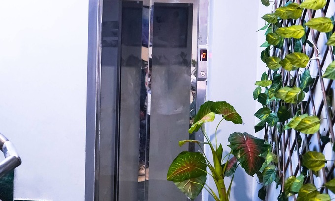 Malviya Nagar Hotel | Roomshala 028 Blu Lagoon