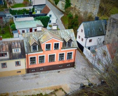 Innerstaden House | Rosa Huset - I hjärtat av Visby