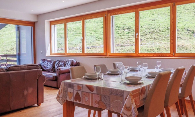 Noveli Apartment | Rosablanche E 107 by Interhome
