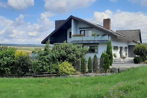 Kredenbach Apartment | Roth Apartment