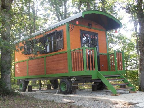 Pouylebon Other | Roulotte a la ferme