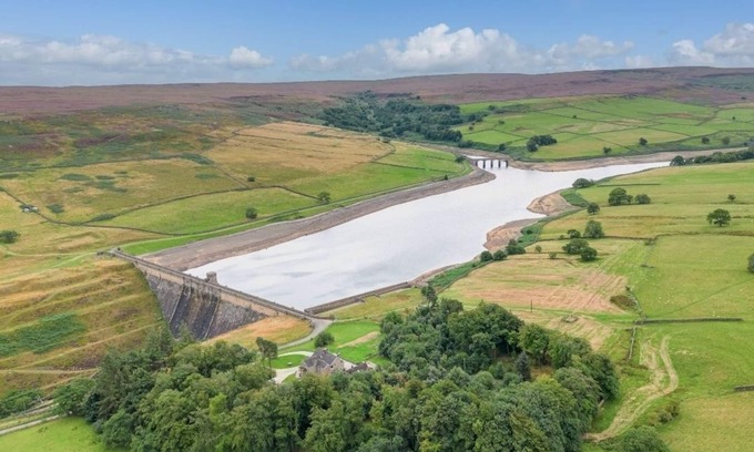 Lofthouse Cottage | ROUNDHILL COACH HOUSE - set in a stunning location in the Yorkshire Dales