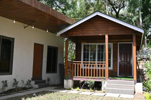 Mount Abu House | Royal cottage by royale palace