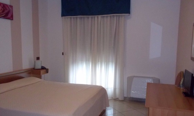 Ospedaletto D'Alpinolo Hotel | ROYAL ROOM WITH BALCONY - ROYAL HOTEL