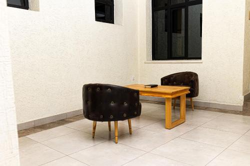 Gitarama Hotel | RP Gorilla Guest & Coffee