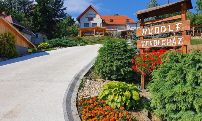 Velem House | Rudolf Vendégház