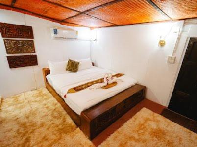 Phra Samut Chedi House | RUEN CHANG Riverside