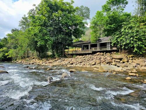 Penampang House | Rugading Riverside Villa near Kota Kinabalu.