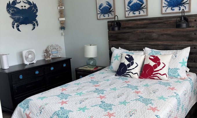 Sneads Ferry House | Runnin' Down A Beach, 3 bedroom home with Ocean views and Bay access ⛱