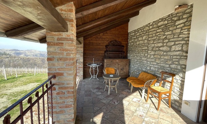 Loazzolo Other | Rupestr - renovated farmhouse in the vineyards