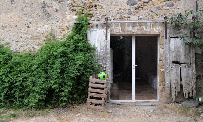 Garrigas Apartment | Rural apartment in the Alt Empordà