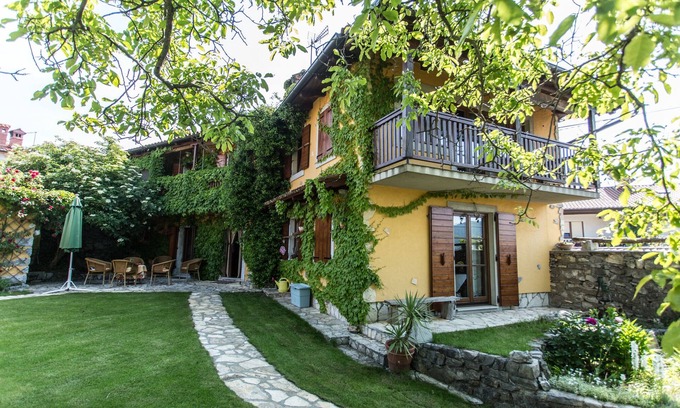 Sezana Cottage | Rural charming cottage with caracter in the heart of Karsts vineyards