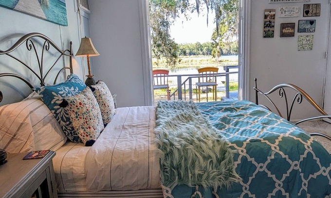 Edgar Apartment | Rural Lakeview Getaway – Pet Friendly & Free Parking
