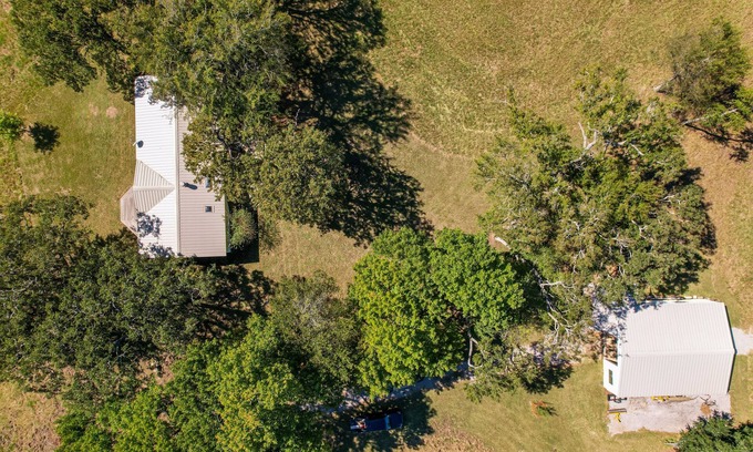 Buffalo House | Rural Retreat with Private Pond, ATV Trails and Event Space