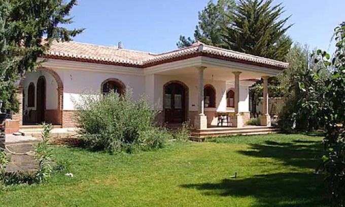 Atarfe House | Rustic house next to Granada. Charm and nature