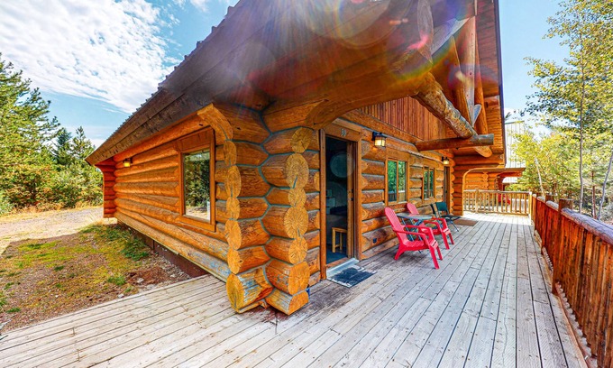 Lac Le Jeune Cabin | Rustic lakefront resort log cabin with deck, internet, and full kitchen