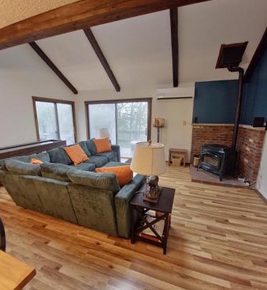 Village at Camelback Apartment | Rustic Mountain Escape Waterpark, Ski & Views!