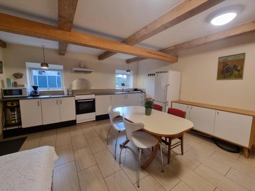 Ramlose Apartment | Rytterstuen - velindrettet, praktisk og perfekt til håndværkere