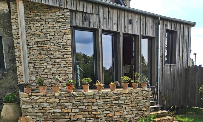 Villeneuve d'Aveyron House | Séjour au Coeur D'une Bastide Occitane