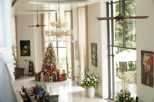 Bac Kan Hotel | Sơn Nữ Emerald Hill Hotel