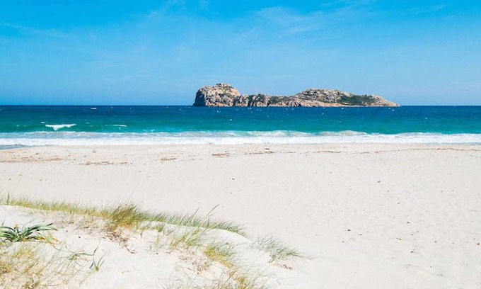 Piscinas House | S'olivariu Village Affittacamere - King Room with Roll-in Shower