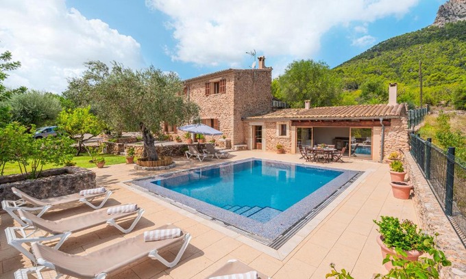 Alaro House | Sa Sort