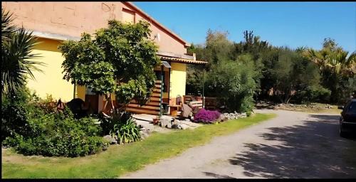 Marrubiu House | Sa Stella E Monti