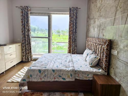 Palampur House | SAAR Palampur Villa 5 BHK With Dhauladhaar Mountains View