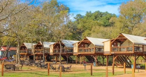 Seguin House | Safari Cabin #6