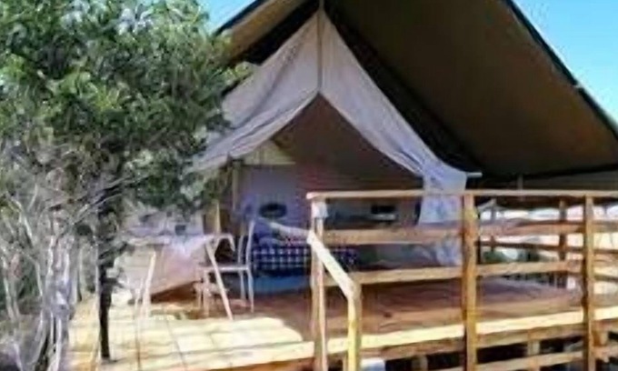 Sant'Antioco RV Rental | SAFARI LODGE TENT .