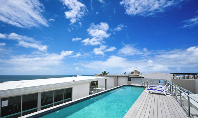 Sunshine Coast Apartment | Saffire Seaside Serenity
