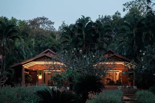 Paduvari Resort | Sai Vishram Beach Resort