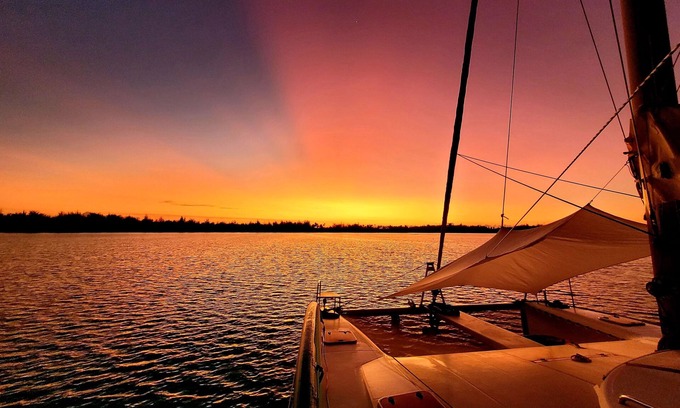 Bora Bora Boat Rental | Sailing Bora Bora : catamaran in full board