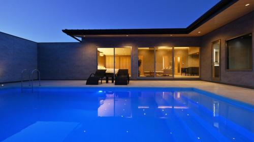 Hosenji Onsen Villa | SAKURA別邸 The Pool Villa