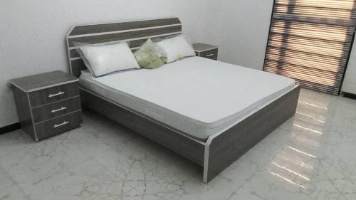 Same Apartment | Sali- Laye Diass