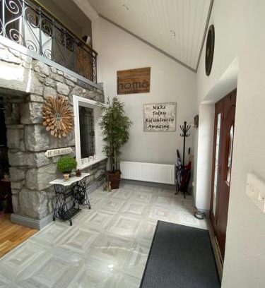 Inishmacatreer Bed & Breakfast | Salmon Weir Lodge