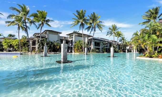 Port Douglas Resort | Saltwater Studio Experience Resort style Bliss